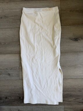 All Saints Women’s White Ribbed Midi Skirt - Classic Elastic Waist